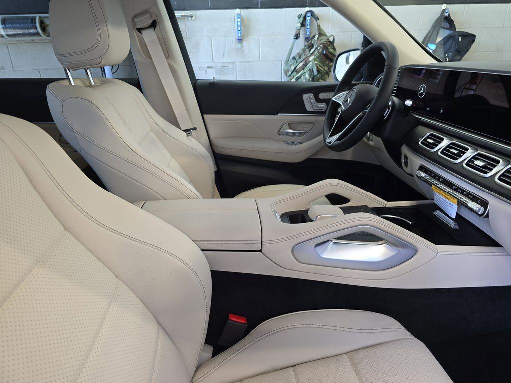 new 2026 Mercedes-Benz GLE 350 car, priced at $72,260