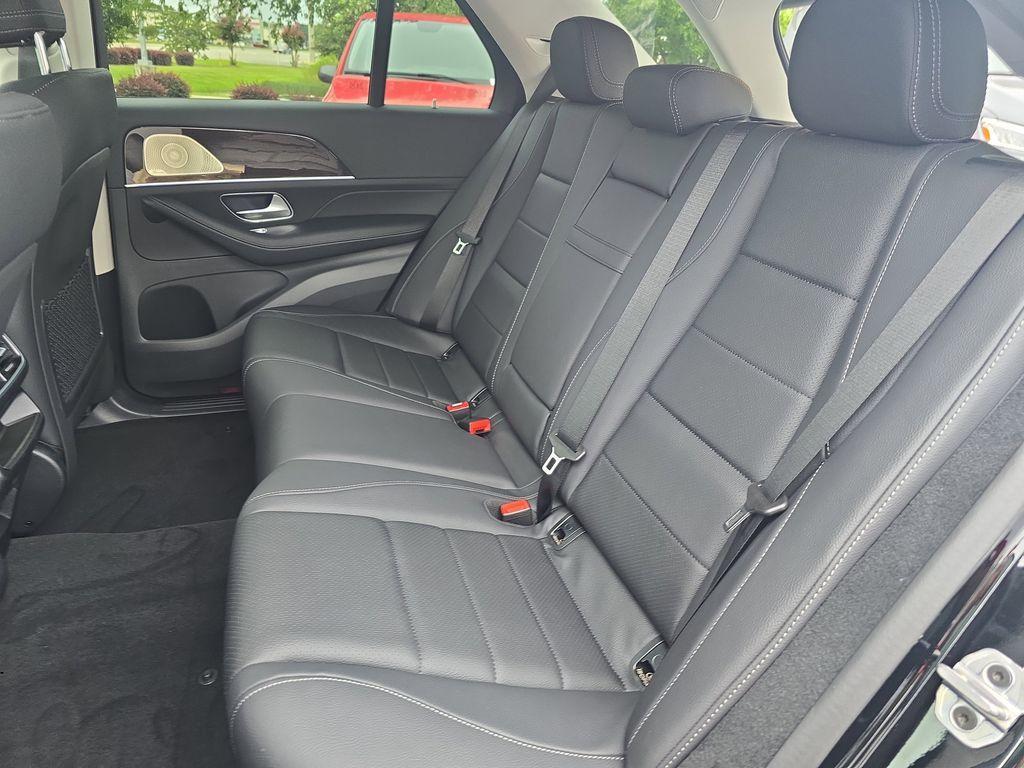 new 2026 Mercedes-Benz GLE 350 car, priced at $70,620