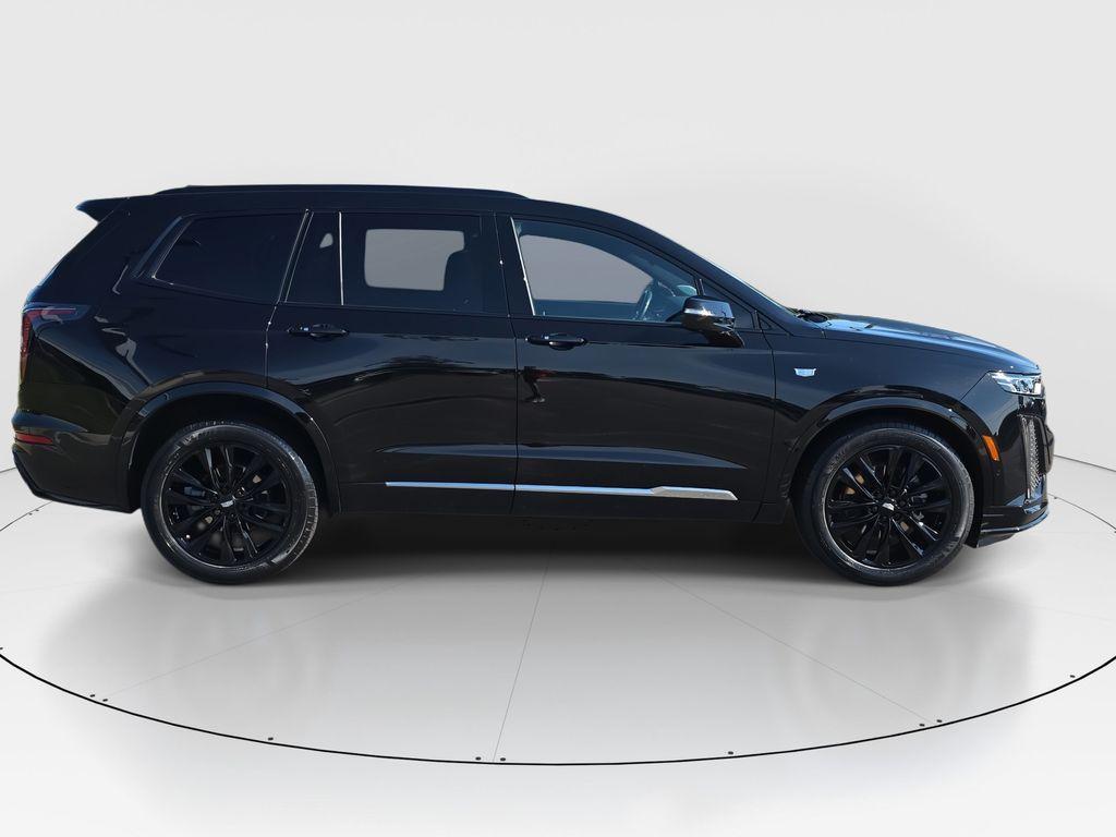 used 2021 Cadillac XT6 car, priced at $33,875