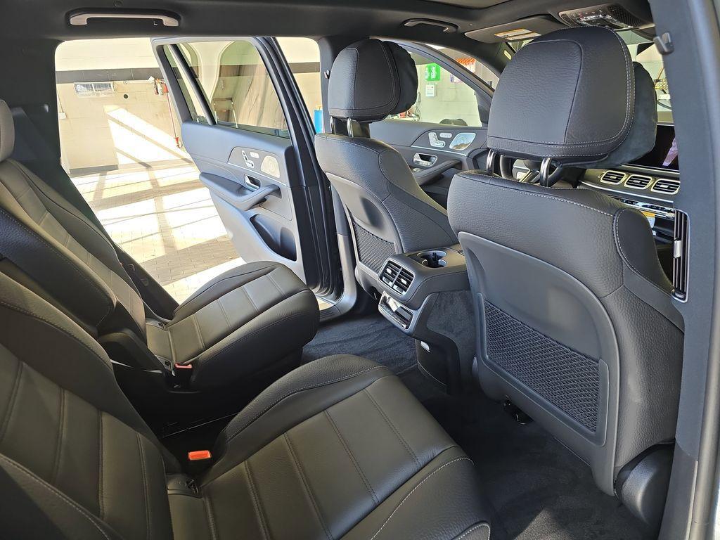 new 2026 Mercedes-Benz GLS 450 car, priced at $97,100