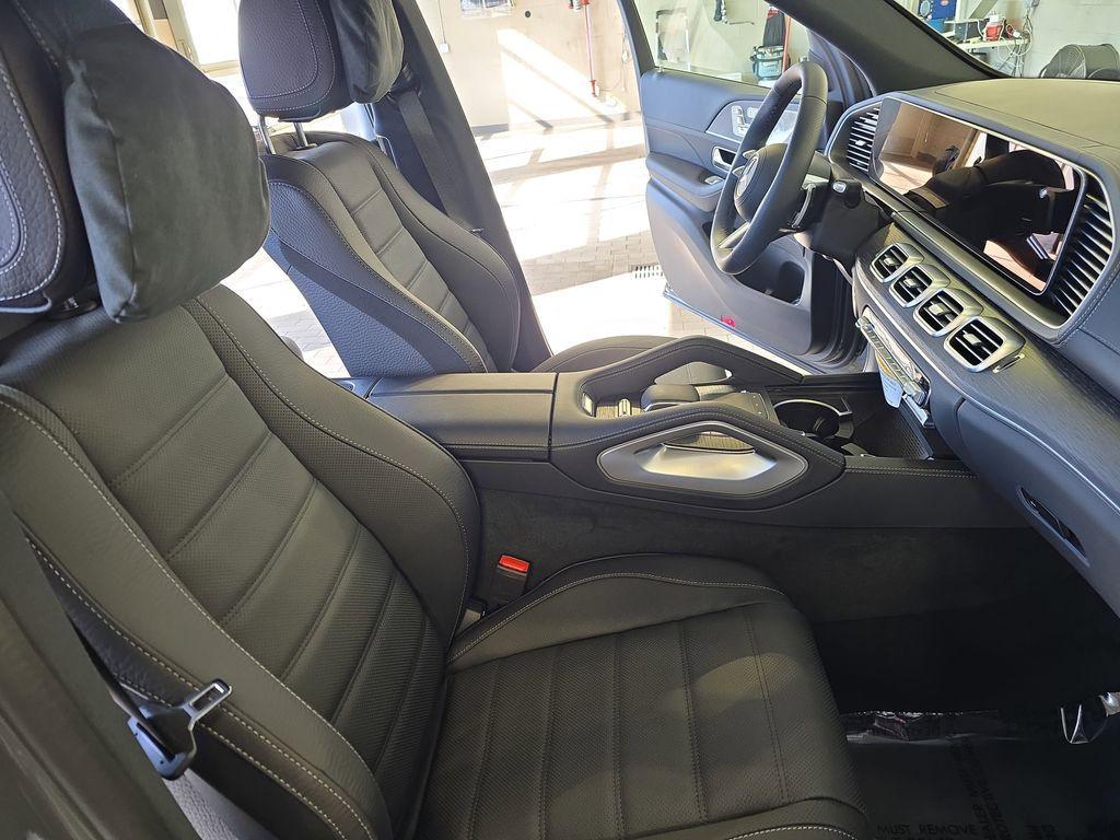 new 2026 Mercedes-Benz GLS 450 car, priced at $97,100