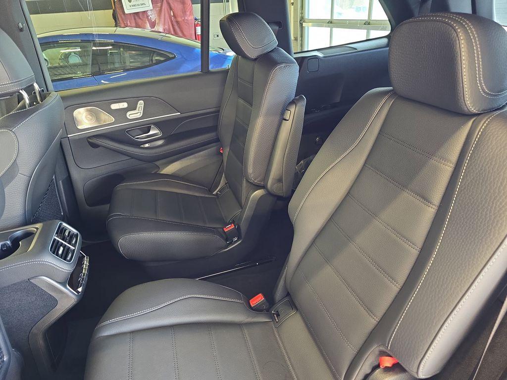 new 2026 Mercedes-Benz GLS 450 car, priced at $97,100