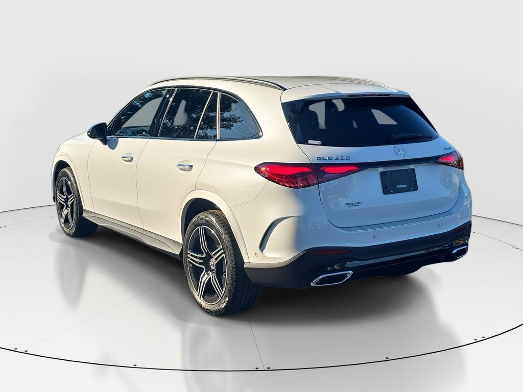new 2026 Mercedes-Benz GLC 300 car, priced at $62,955