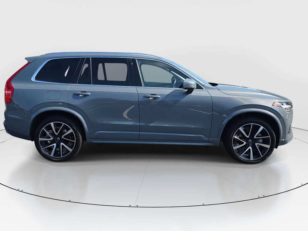 used 2022 Volvo XC90 car, priced at $37,760