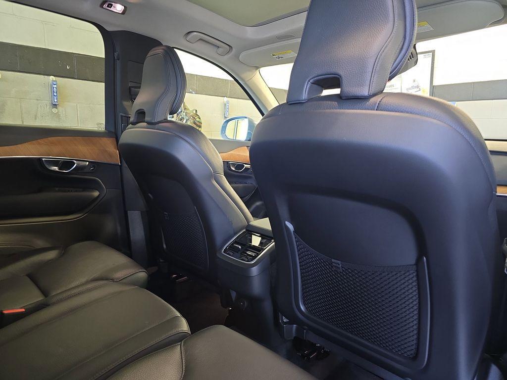 used 2022 Volvo XC90 car, priced at $37,760