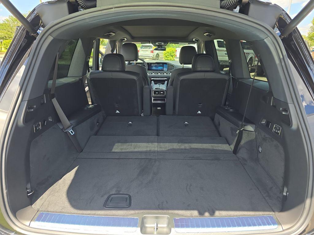 new 2025 Mercedes-Benz GLS 450 car, priced at $91,945