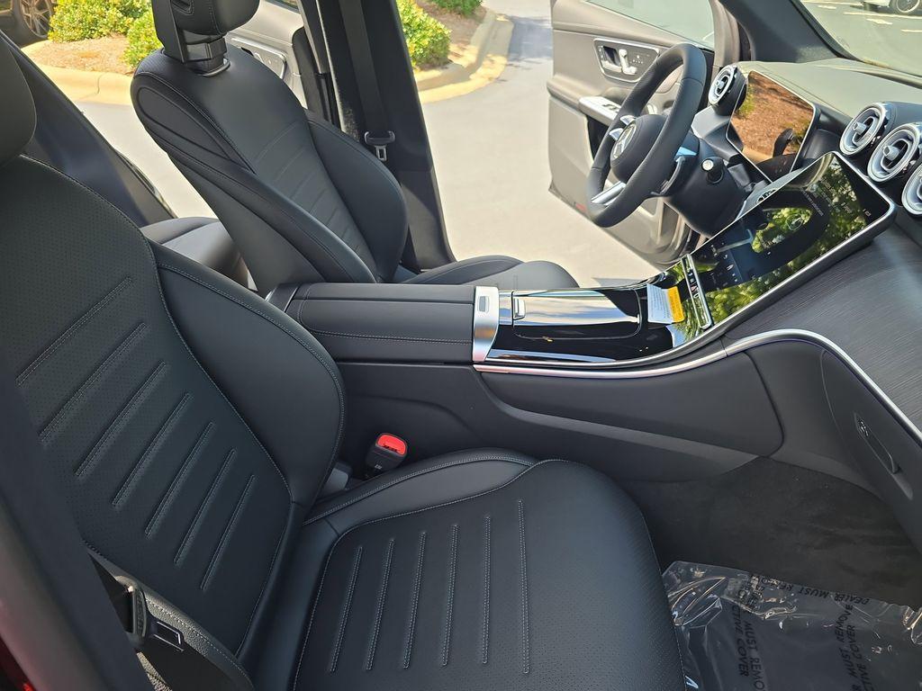 new 2025 Mercedes-Benz GLC 350e car, priced at $69,350