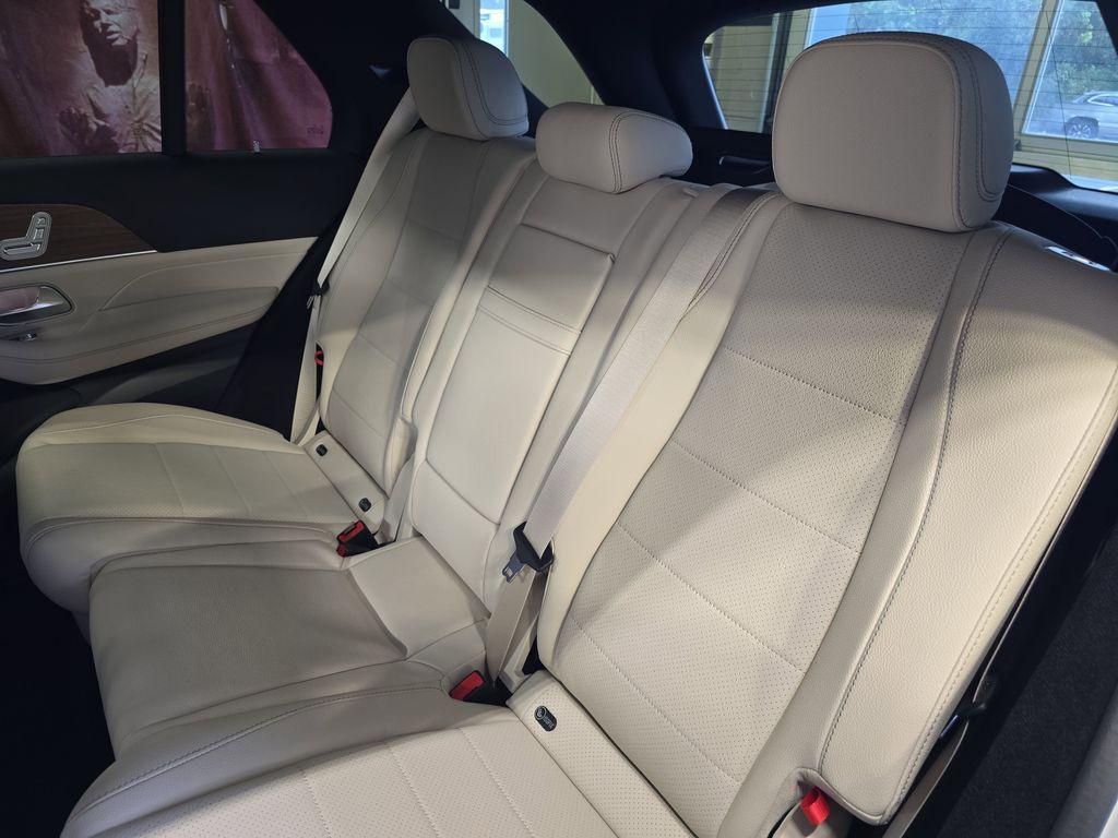 new 2026 Mercedes-Benz GLE 350 car, priced at $75,065