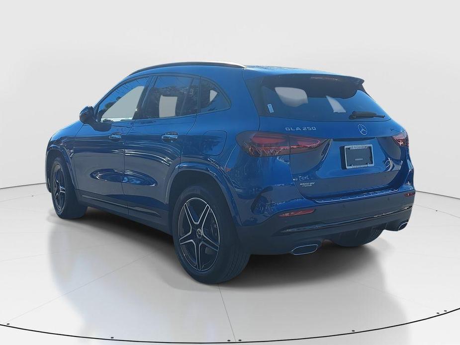 new 2025 Mercedes-Benz GLA 250 car, priced at $53,410