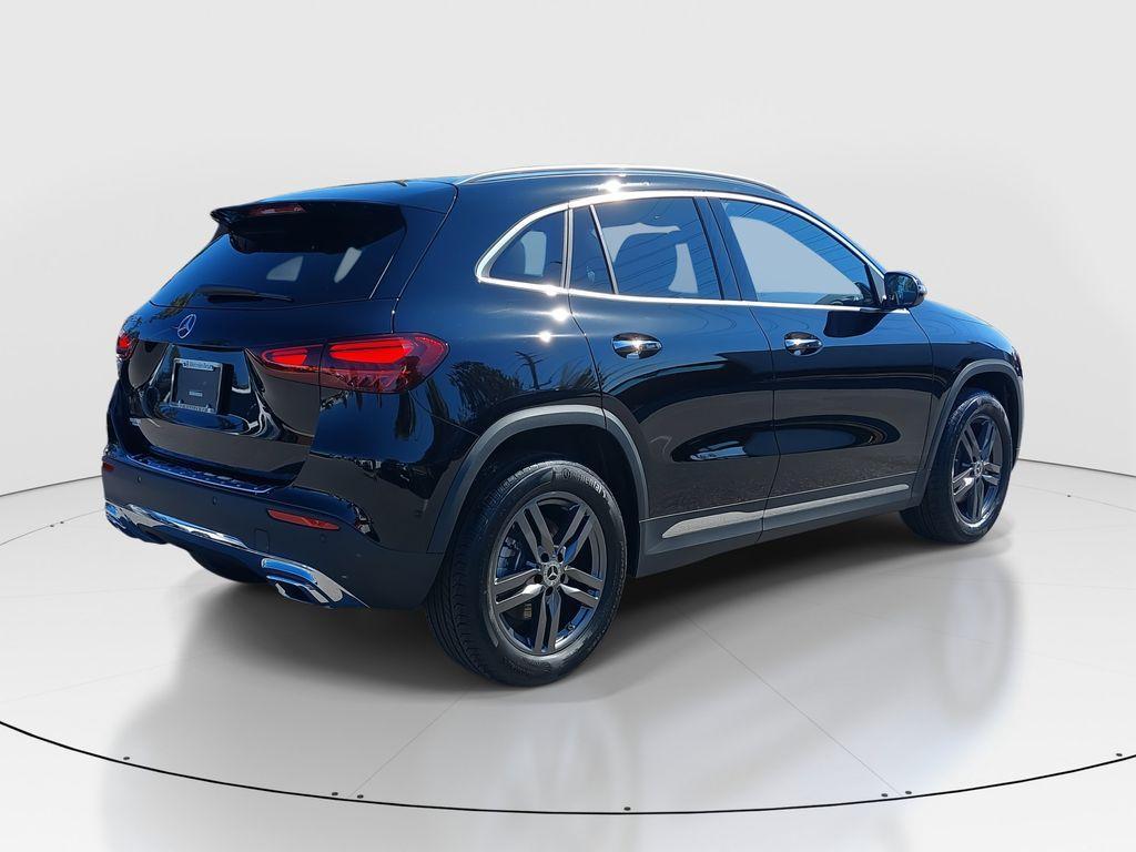 new 2025 Mercedes-Benz GLA 250 car, priced at $49,305