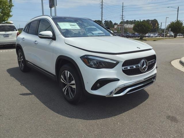 new 2024 Mercedes-Benz GLA 250 car, priced at $48,430