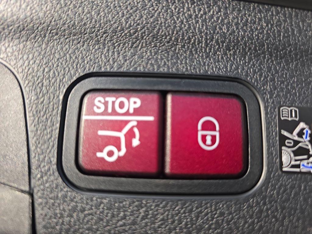 new 2026 Mercedes-Benz AMG GLE 63 car, priced at $145,470