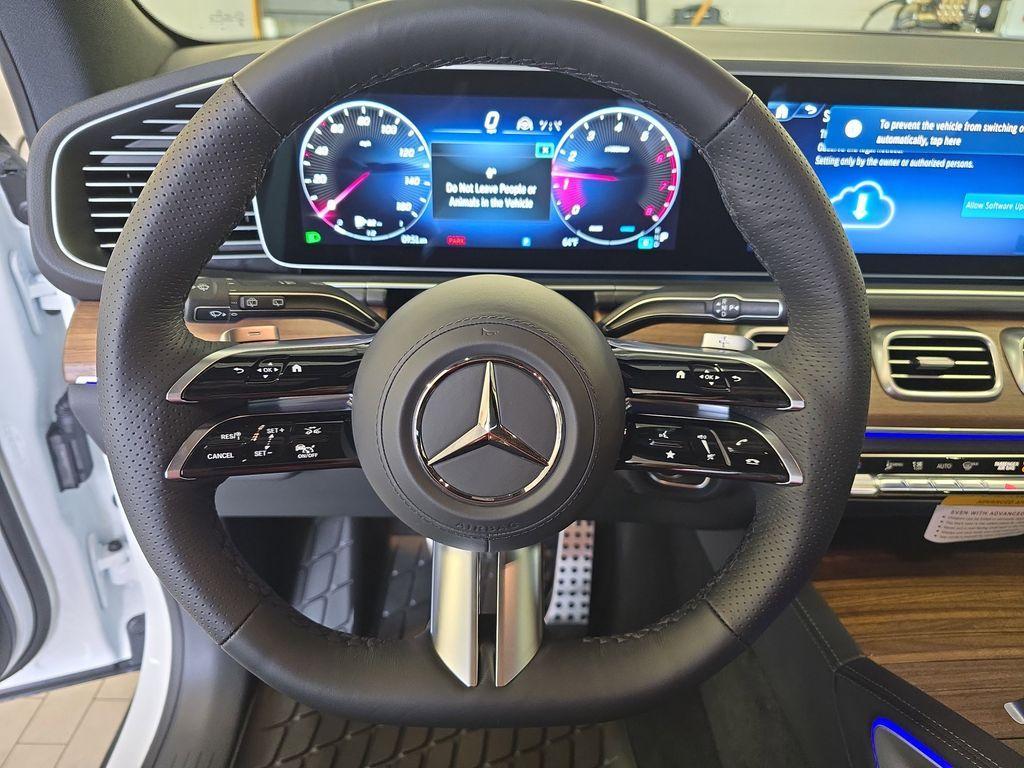 new 2026 Mercedes-Benz GLE 450 car, priced at $84,945