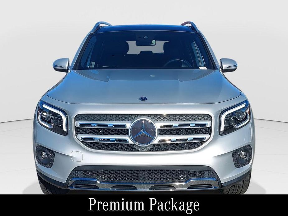 used 2020 Mercedes-Benz GLB 250 car, priced at $25,296