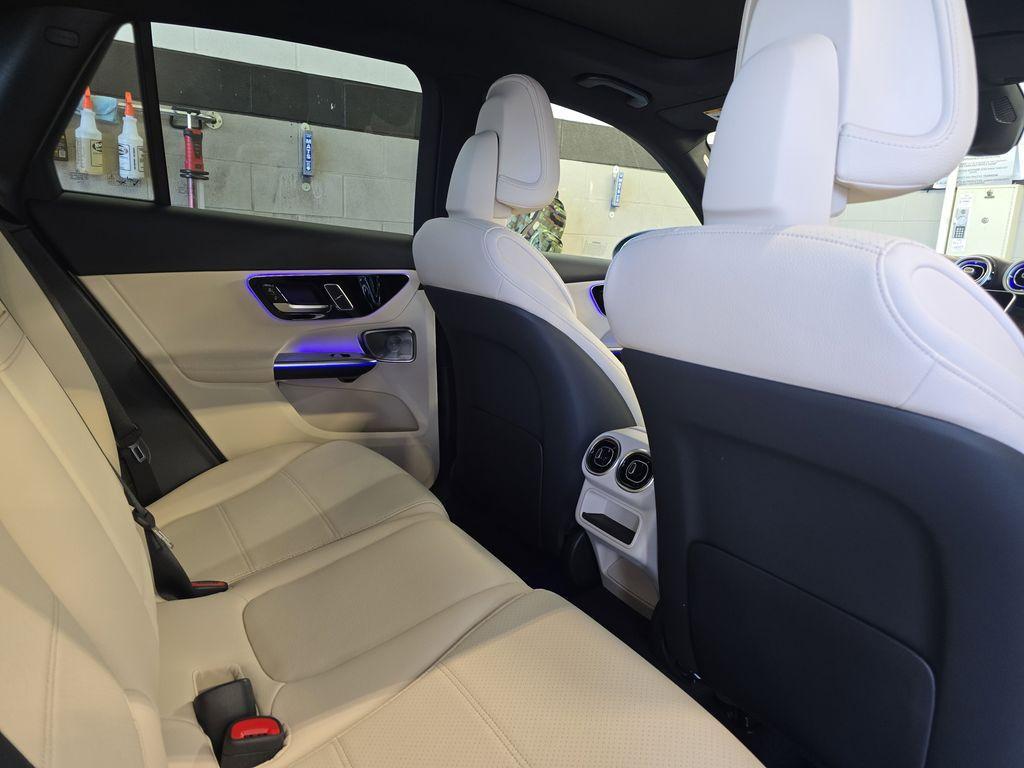 new 2025 Mercedes-Benz GLC 300 car, priced at $59,195
