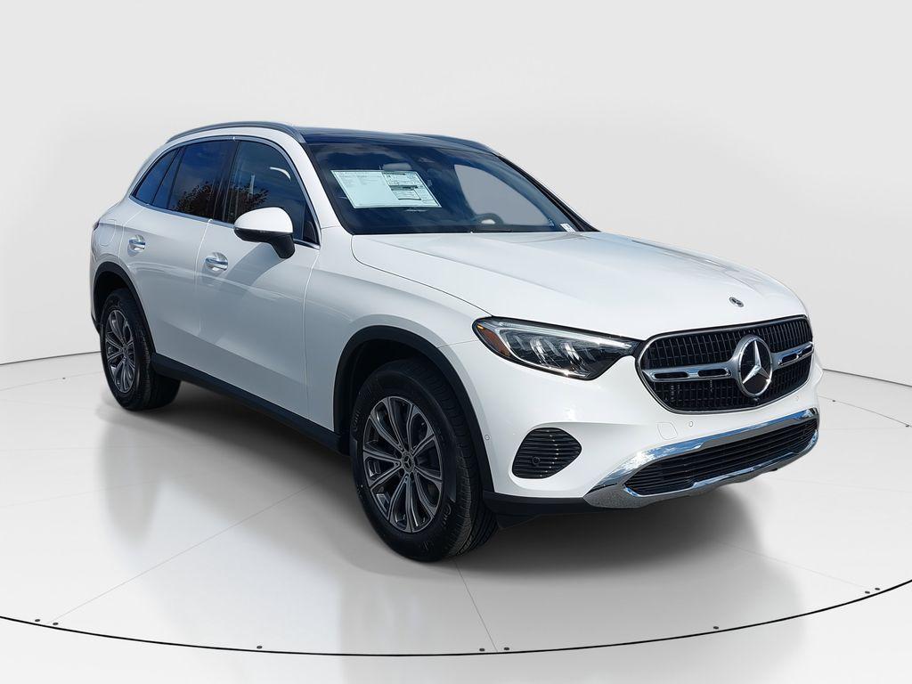 new 2025 Mercedes-Benz GLC 300 car, priced at $54,285