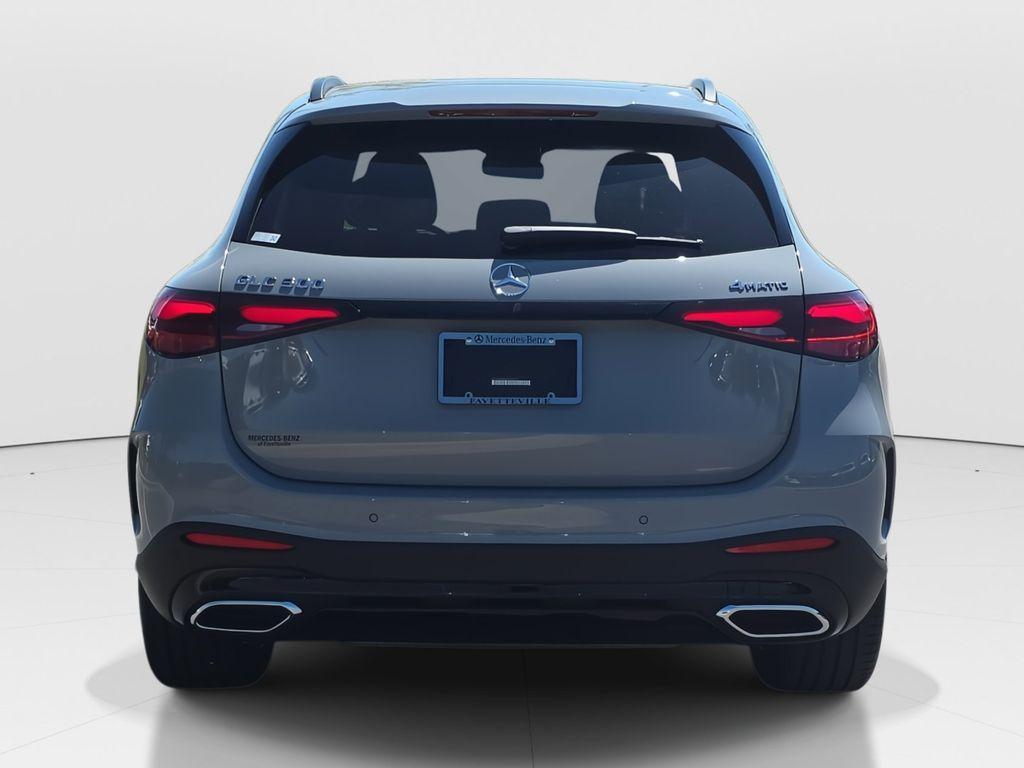 new 2025 Mercedes-Benz GLC 300 car, priced at $62,105