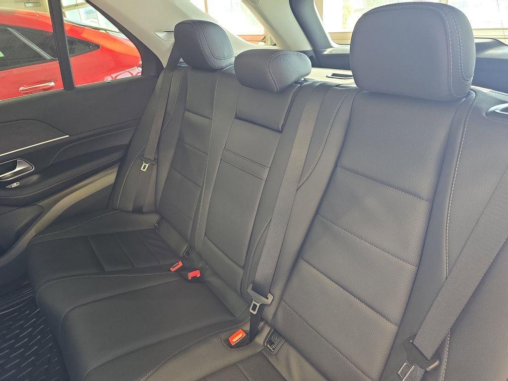 new 2026 Mercedes-Benz GLE 350 car, priced at $77,630