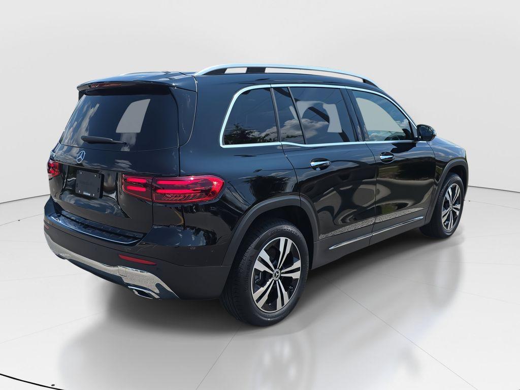 new 2025 Mercedes-Benz GLB 250 car, priced at $49,580