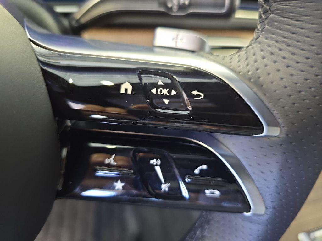 new 2026 Mercedes-Benz GLS 580 car, priced at $125,905