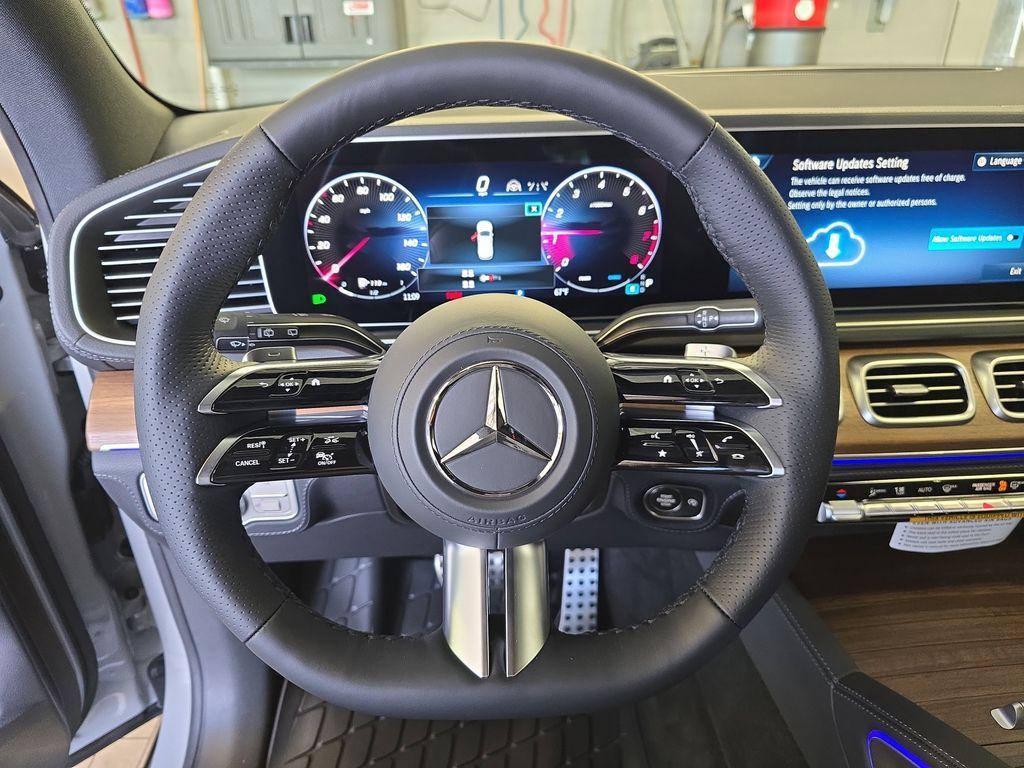 new 2026 Mercedes-Benz GLS 580 car, priced at $125,905