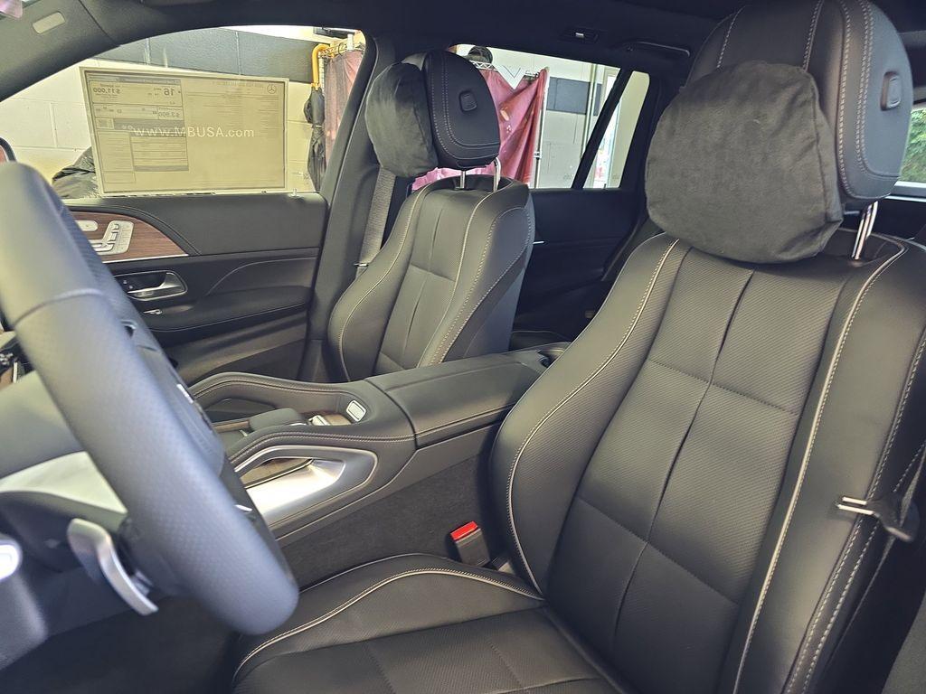 new 2026 Mercedes-Benz GLS 580 car, priced at $125,905