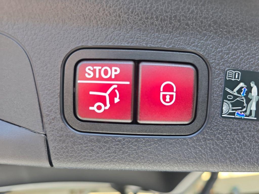 new 2026 Mercedes-Benz GLE 350 car, priced at $77,330