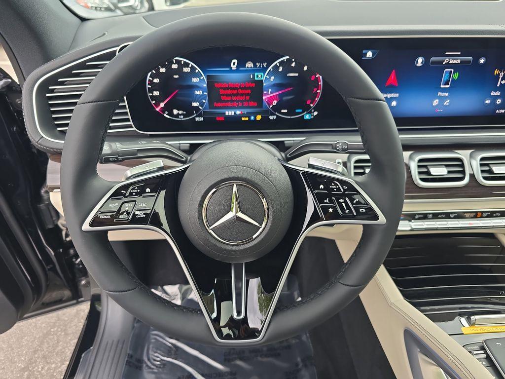 new 2025 Mercedes-Benz GLE 450 car, priced at $84,935