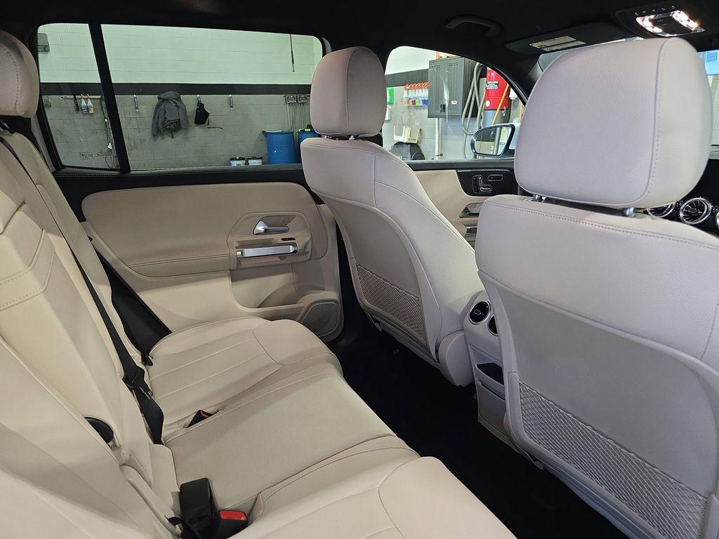 used 2025 Mercedes-Benz GLB 250 car, priced at $47,145