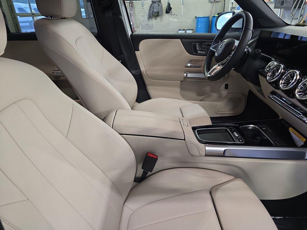 used 2025 Mercedes-Benz GLB 250 car, priced at $47,145