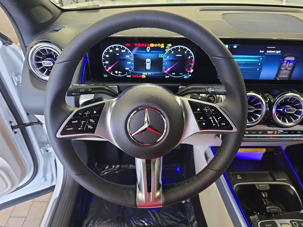 new 2025 Mercedes-Benz GLB 250 car, priced at $47,145