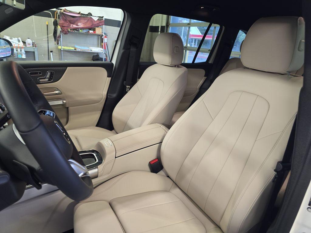 used 2025 Mercedes-Benz GLB 250 car, priced at $47,145