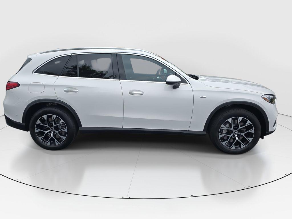 new 2025 Mercedes-Benz GLC 350e car, priced at $67,995