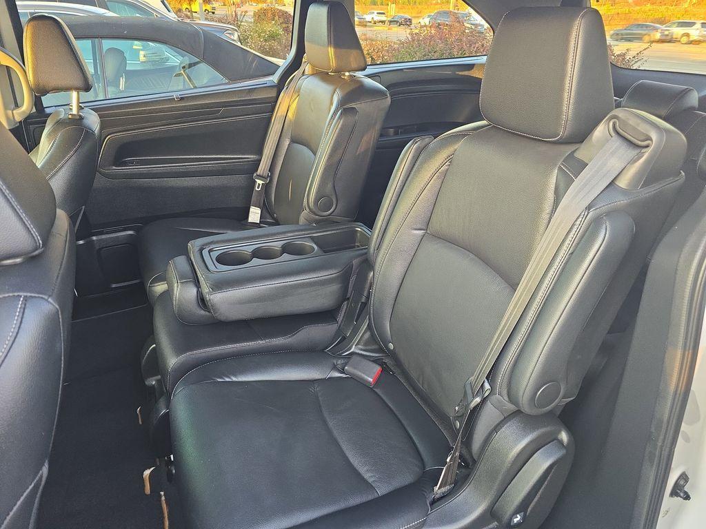 used 2022 Honda Odyssey car, priced at $32,000