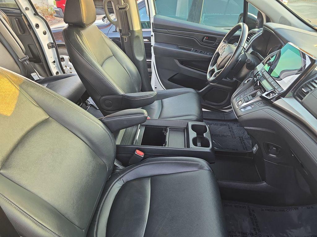 used 2022 Honda Odyssey car, priced at $32,000