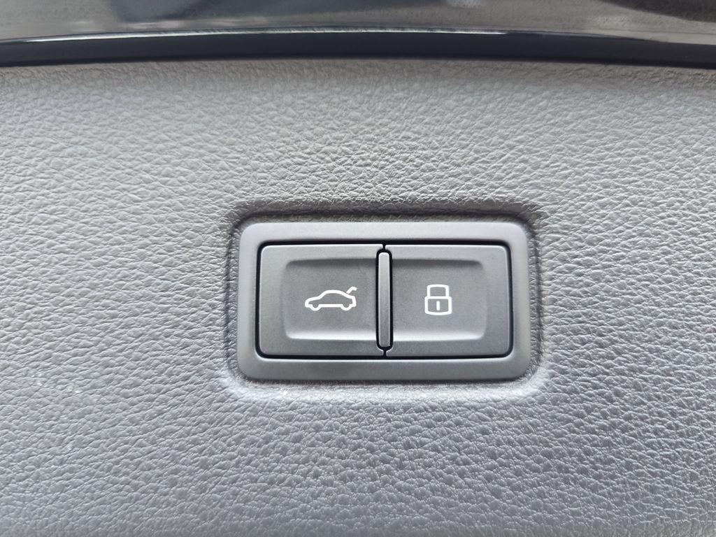 used 2025 Audi SQ7 car, priced at $82,120
