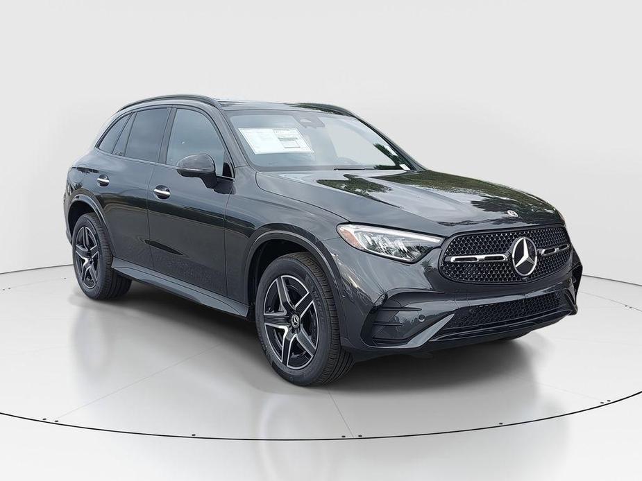 new 2024 Mercedes-Benz GLC 300 car, priced at $58,785