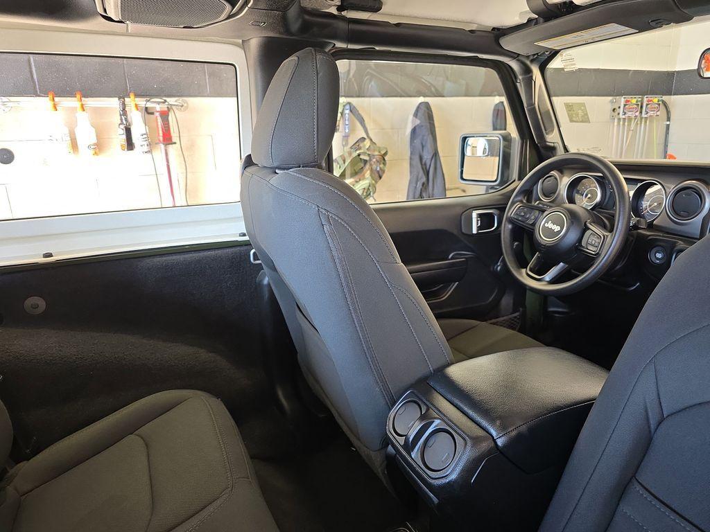 used 2021 Jeep Wrangler car, priced at $25,793