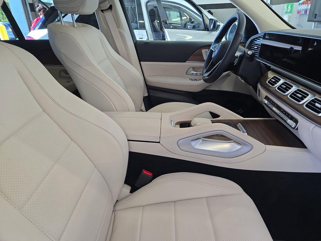 used 2025 Mercedes-Benz GLE 350 car, priced at $59,939