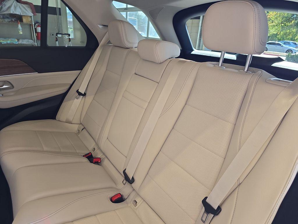 used 2025 Mercedes-Benz GLE 350 car, priced at $59,939