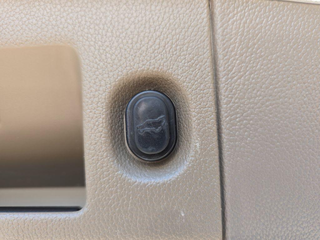 used 2018 GMC Yukon XL car, priced at $21,179