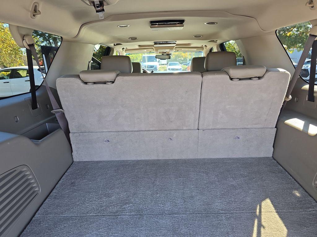 used 2018 GMC Yukon XL car, priced at $21,179