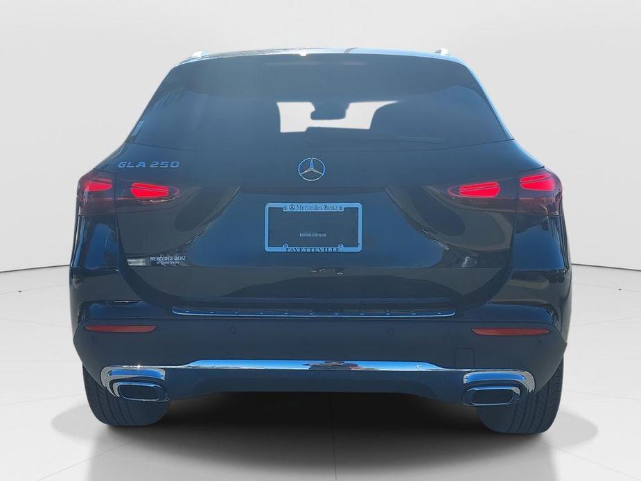 new 2025 Mercedes-Benz GLA 250 car, priced at $49,045