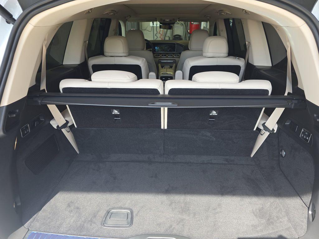 new 2026 Mercedes-Benz GLS 450 car, priced at $102,550