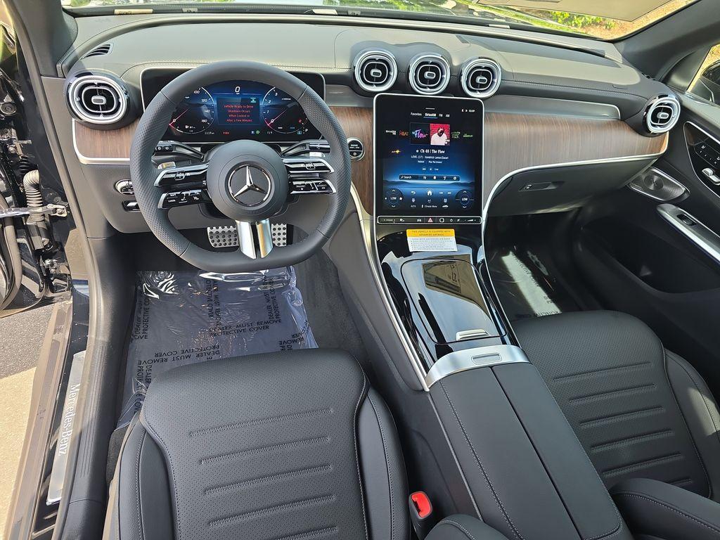 new 2025 Mercedes-Benz GLC 300 car, priced at $58,235