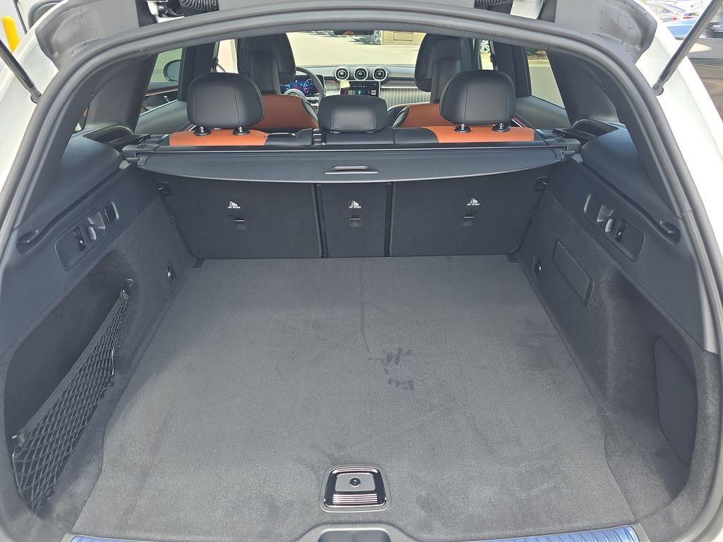 new 2025 Mercedes-Benz GLC 300 car, priced at $57,800