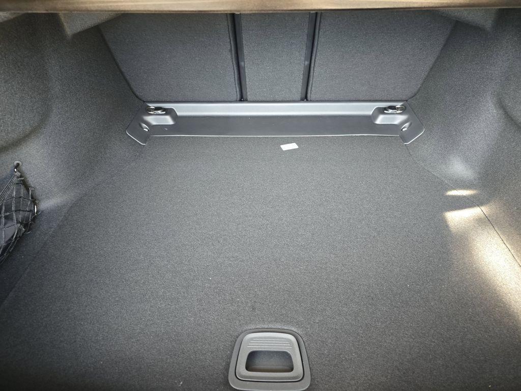 new 2025 Mercedes-Benz C-Class car