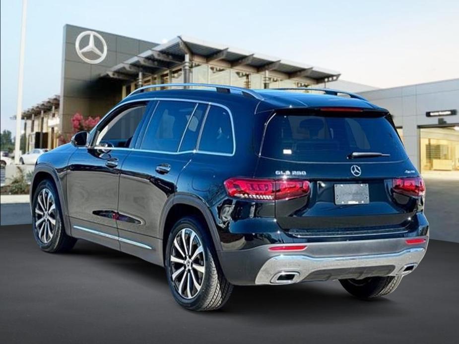 new 2023 Mercedes-Benz GLB 250 car, priced at $49,395