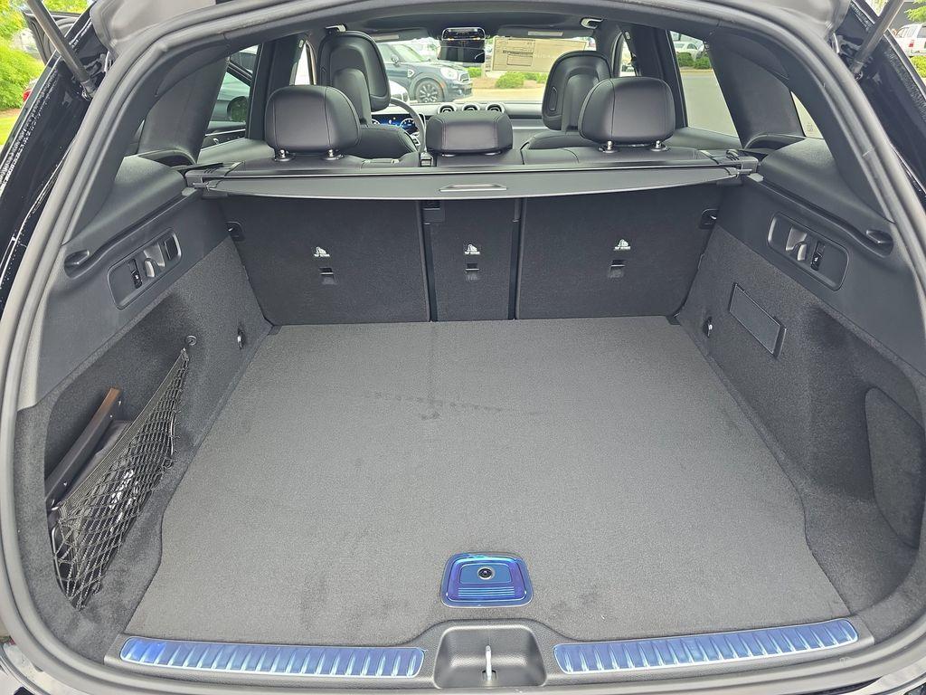 new 2025 Mercedes-Benz GLC 300 car, priced at $54,385