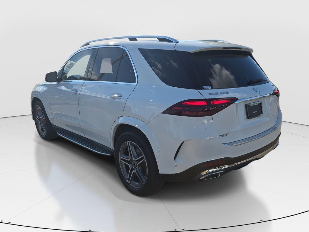 new 2025 Mercedes-Benz GLE 450 car, priced at $82,915